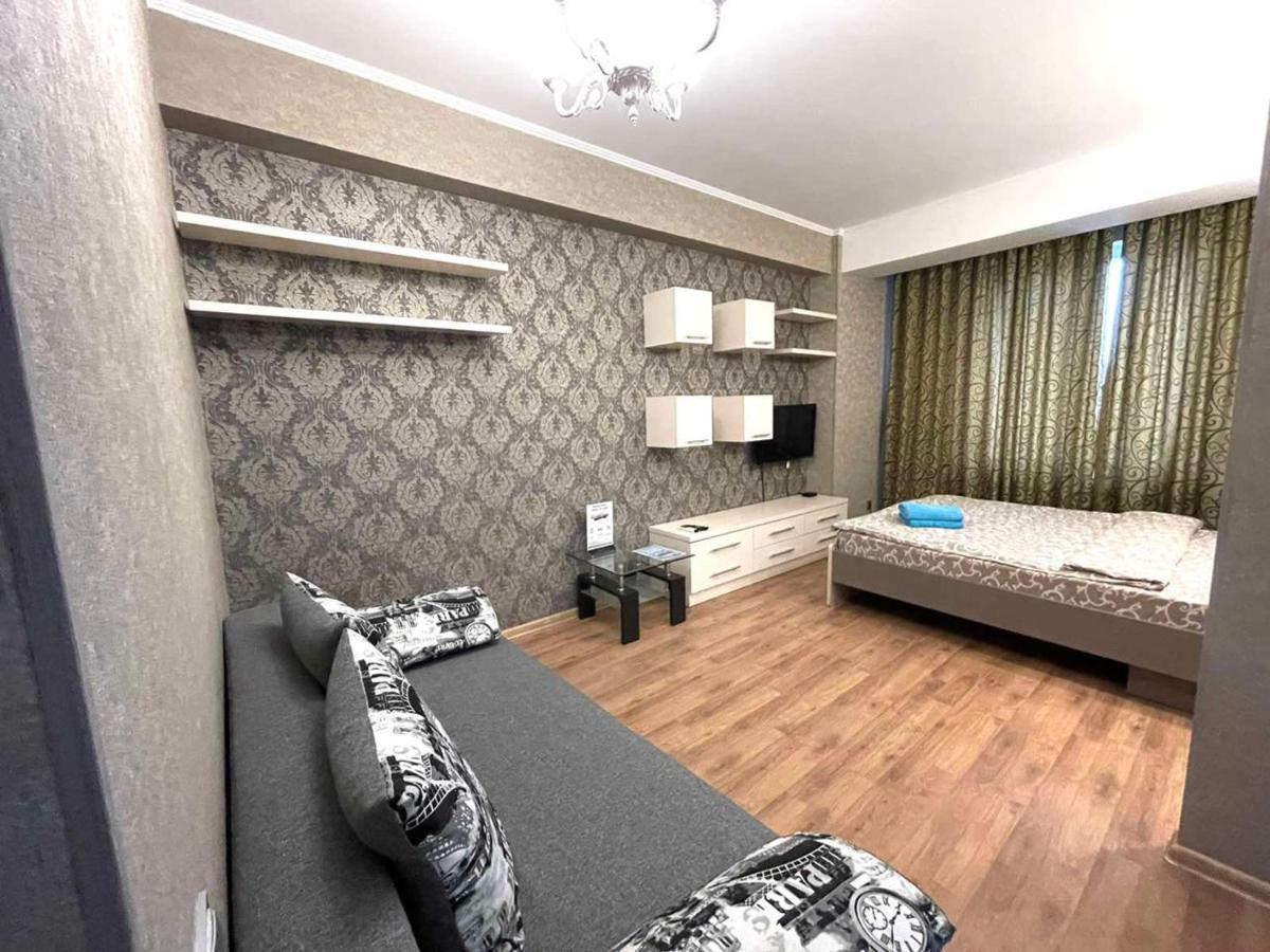 Homeservice Apartments On Stefan Cel Mare Boulevard Chisináu Exterior foto