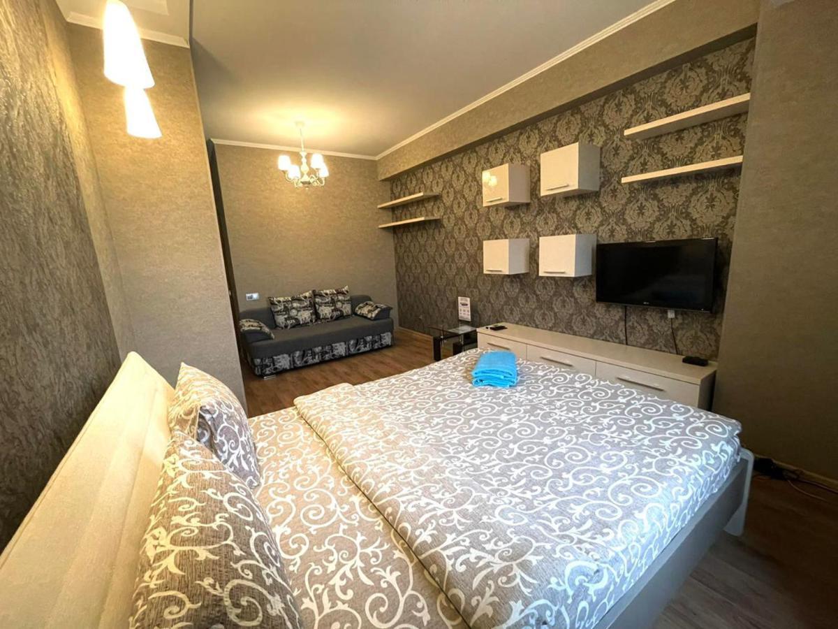 Homeservice Apartments On Stefan Cel Mare Boulevard Chisináu Exterior foto