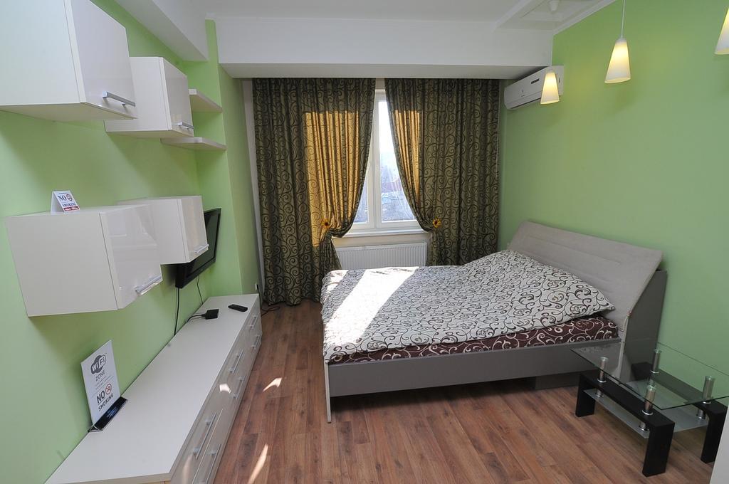 Homeservice Apartments On Stefan Cel Mare Boulevard Chisináu Habitación foto